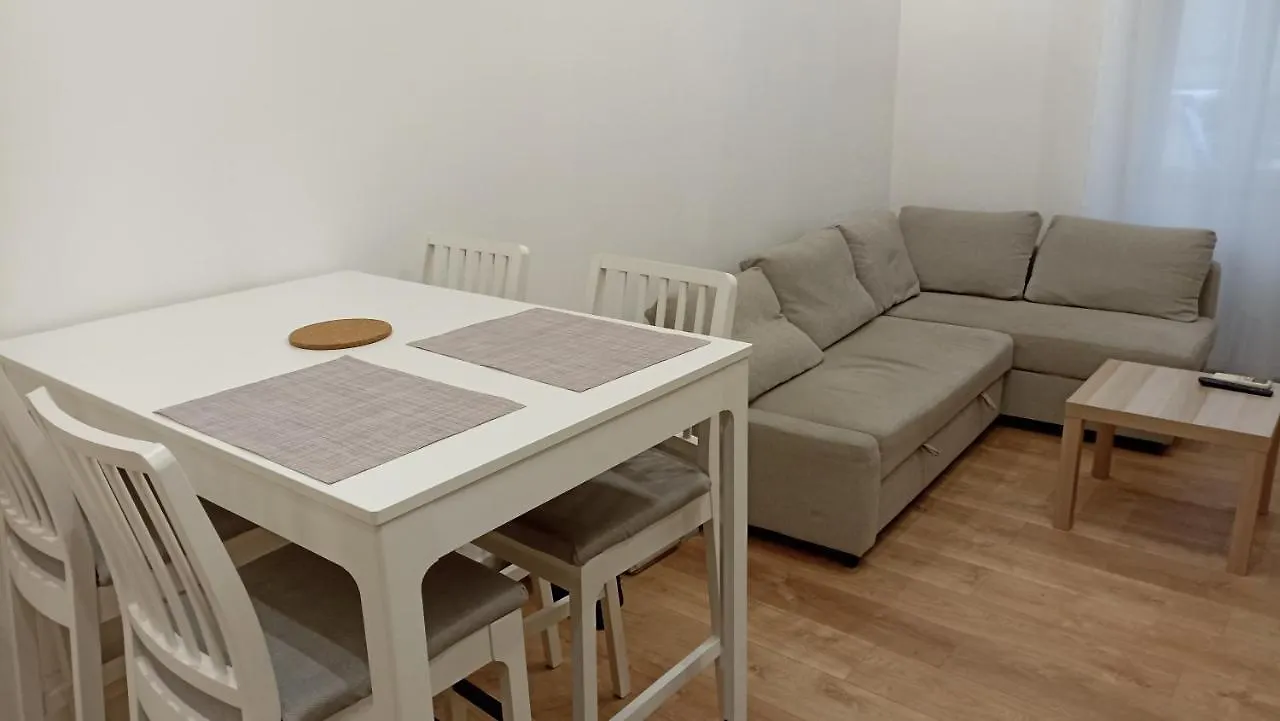 Studio Neuf Climatise Avec Terrasse #4 Toulon Apartment
