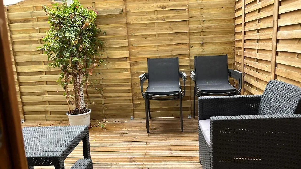 Studio Neuf Climatise Avec Terrasse #4 Toulon