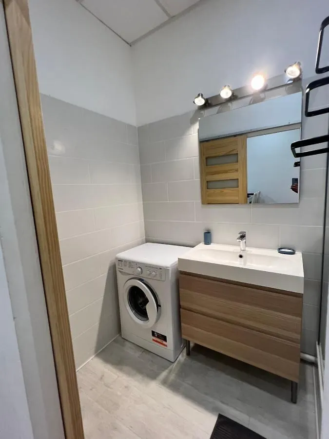 Studio Neuf Climatise Avec Terrasse #4 Apartment Toulon
